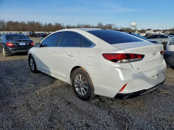 5NPE24AF6JH647890 2018 HYUNDAI SONATA - Image 2