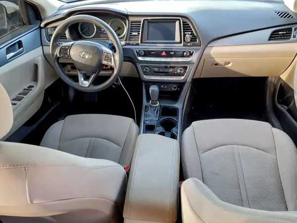 5NPE24AF6JH647890 2018 HYUNDAI SONATA - Image 8