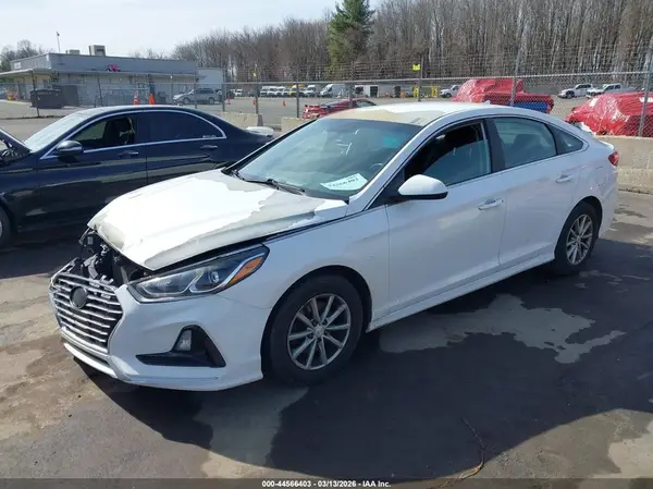5NPE24AF6JH650255 2018 HYUNDAI SONATA - Image 2