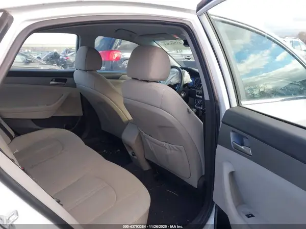 5NPE24AF6JH653964 2018 HYUNDAI SONATA - Image 8