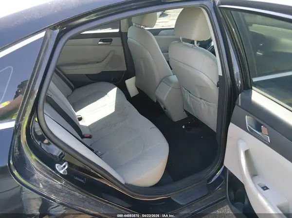 5NPE24AF6JH659022 2018 HYUNDAI SONATA - Image 8