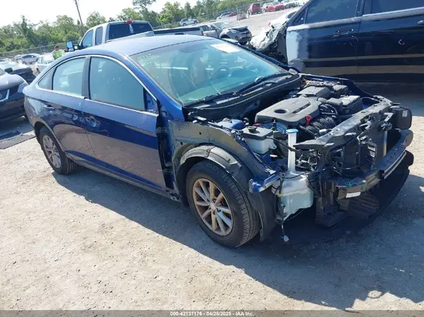 5NPE24AF6JH659425 2018 HYUNDAI SONATA - Image 1