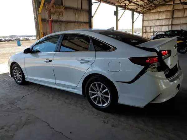 5NPE24AF6JH660882 2018 HYUNDAI SONATA - Image 2