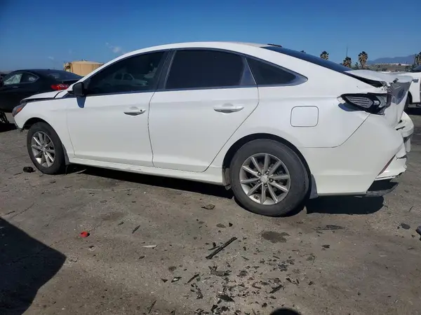 5NPE24AF6JH661207 2018 HYUNDAI SONATA - Image 2