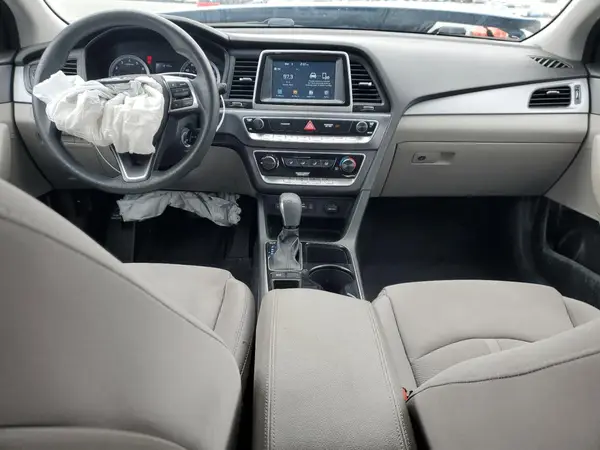 5NPE24AF6JH663166 2018 HYUNDAI SONATA - Image 8