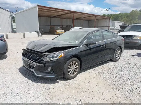 5NPE24AF6JH666360 2018 HYUNDAI SONATA - Image 2