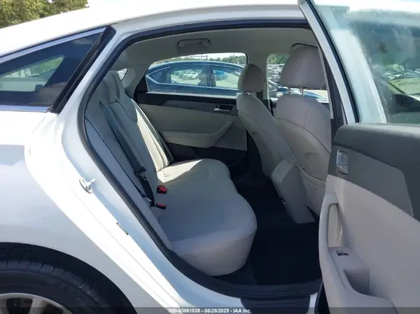 5NPE24AF6JH668349 2018 HYUNDAI SONATA - Image 8