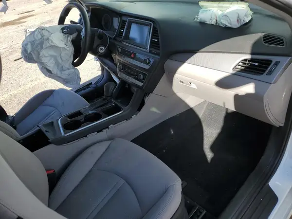 5NPE24AF6JH673096 2018 HYUNDAI SONATA - Image 8
