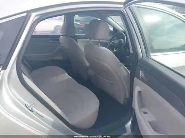 5NPE24AF6JH673874 2018 HYUNDAI SONATA - Image 8