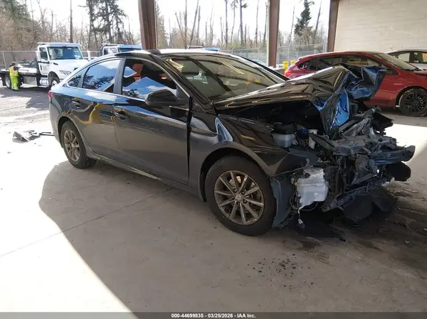 5NPE24AF6JH674345 2018 HYUNDAI SONATA - Image 1
