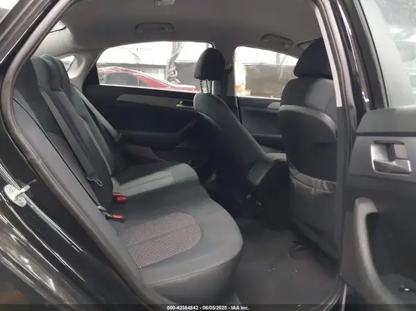 5NPE24AF6JH677147 2018 HYUNDAI SONATA - Image 8
