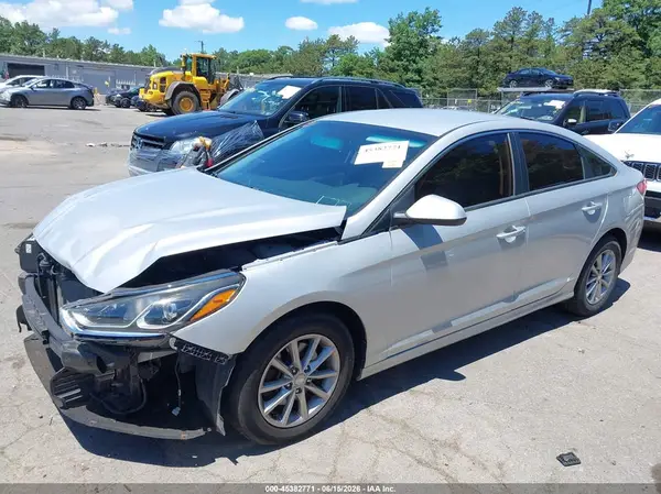 5NPE24AF6JH680419 2018 HYUNDAI SONATA - Image 2