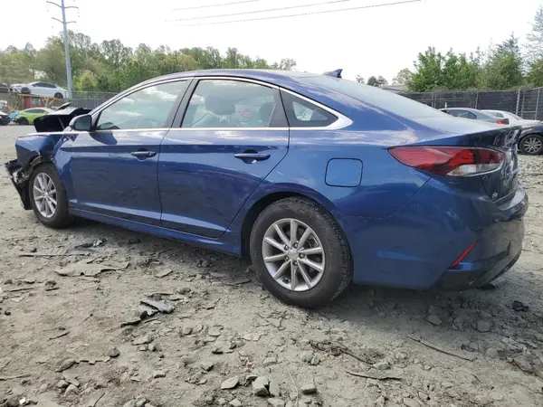 5NPE24AF6JH685555 2018 HYUNDAI SONATA - Image 2