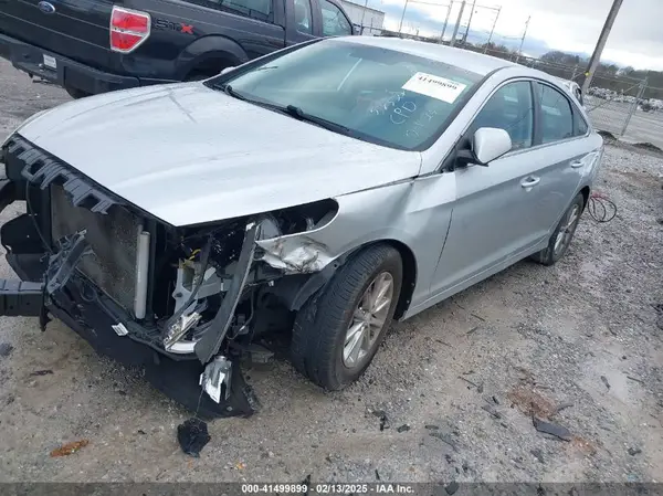 5NPE24AF6JH686740 2018 HYUNDAI SONATA - Image 2