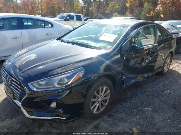 5NPE24AF6JH688410 2018 HYUNDAI SONATA - Image 2