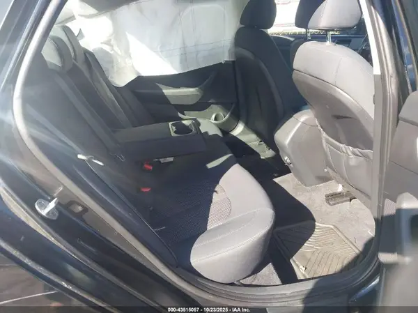 5NPE24AF6JH688410 2018 HYUNDAI SONATA - Image 8