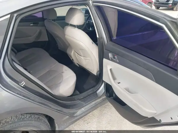 5NPE24AF6JH690044 2018 HYUNDAI SONATA - Image 8