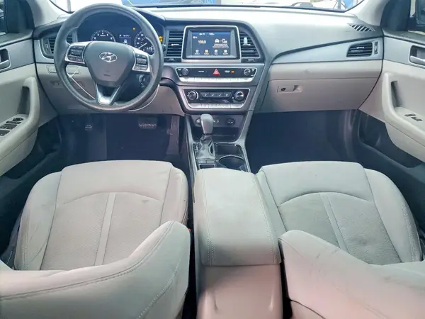 5NPE24AF6JH690092 2018 HYUNDAI SONATA - Image 8