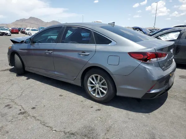 5NPE24AF6JH690884 2018 HYUNDAI SONATA - Image 2
