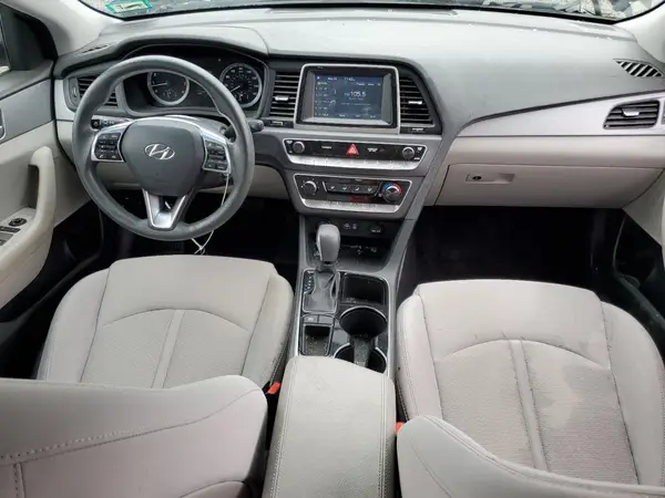 5NPE24AF6JH692098 2018 HYUNDAI SONATA - Image 8