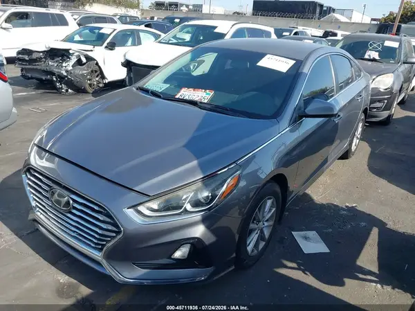 5NPE24AF6JH694529 2018 HYUNDAI SONATA - Image 2