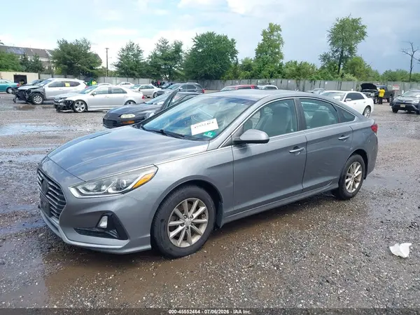 5NPE24AF6JH694983 2018 HYUNDAI SONATA - Image 2