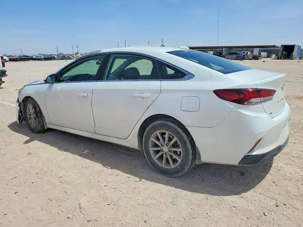 5NPE24AF6JH695373 2018 HYUNDAI SONATA - Image 2