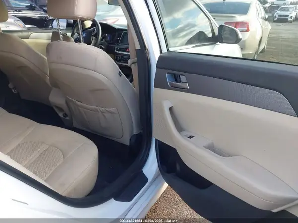 5NPE24AF6JH695437 2018 HYUNDAI SONATA - Image 8