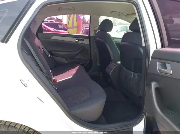 5NPE24AF6JH697723 2018 HYUNDAI SONATA - Image 8