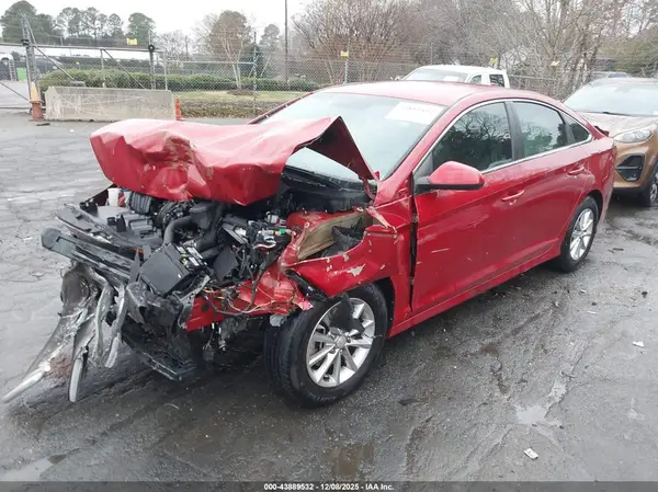 5NPE24AF6JH698631 2018 HYUNDAI SONATA - Image 2