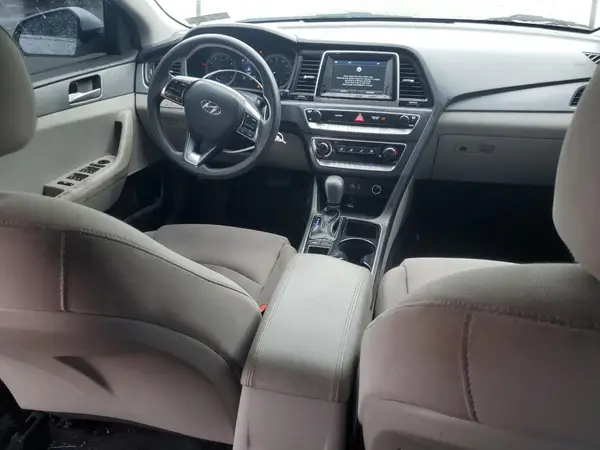 5NPE24AF6JH698743 2018 HYUNDAI SONATA - Image 8