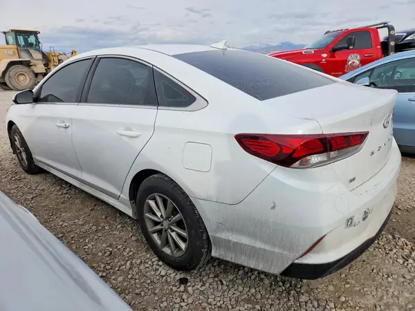 5NPE24AF6JH698953 2018 HYUNDAI SONATA - Image 2
