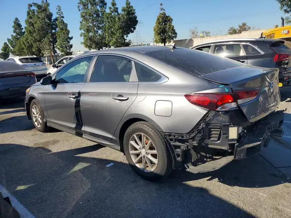 5NPE24AF6JH698998 2018 HYUNDAI SONATA - Image 2