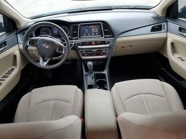 5NPE24AF6JH700247 2018 HYUNDAI SONATA - Image 8