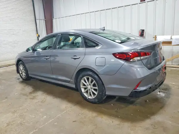 5NPE24AF6JH704587 2018 HYUNDAI SONATA - Image 2