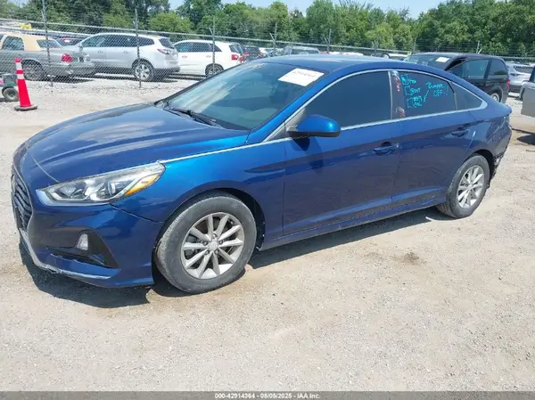 5NPE24AF6JH708011 2018 HYUNDAI SONATA - Image 2