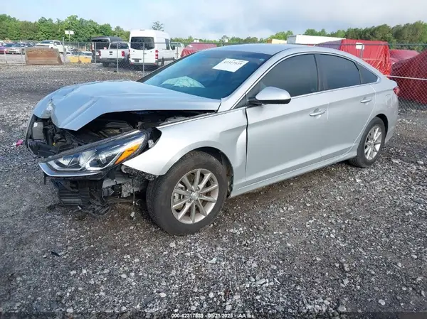 5NPE24AF6JH720269 2018 HYUNDAI SONATA - Image 2
