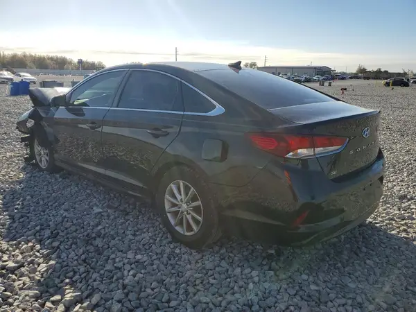 5NPE24AF6JH722099 2018 HYUNDAI SONATA - Image 2