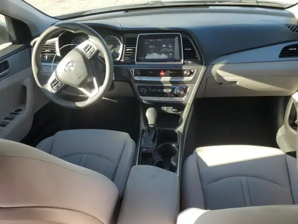 5NPE24AF6JH722829 2018 HYUNDAI SONATA - Image 8