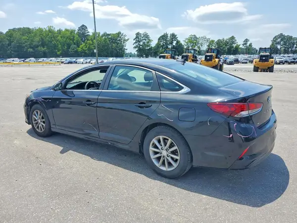 5NPE24AF6JH725214 2018 HYUNDAI SONATA - Image 2