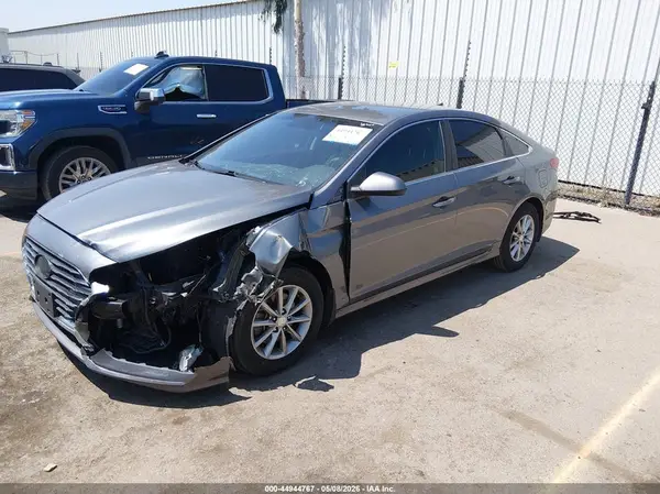 5NPE24AF6KH732987 2019 HYUNDAI SONATA - Image 2
