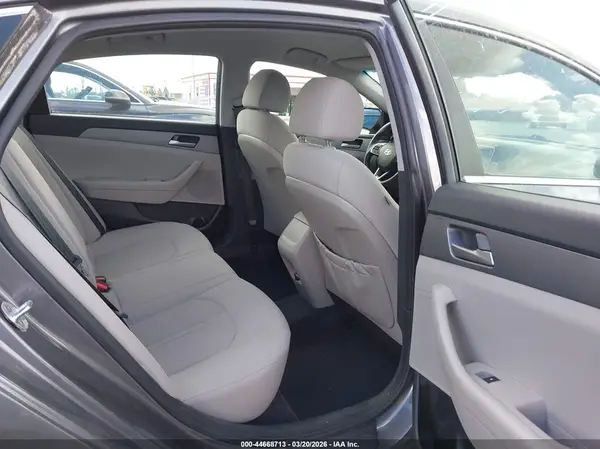 5NPE24AF6KH734724 2019 HYUNDAI SONATA - Image 8