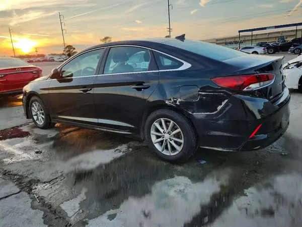 5NPE24AF6KH736277 2019 HYUNDAI SONATA - Image 2