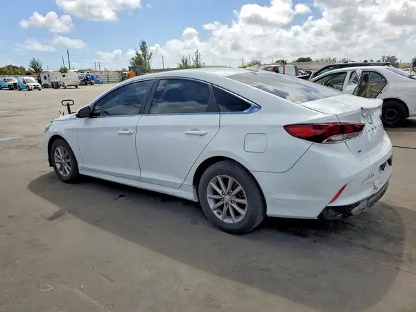 5NPE24AF6KH739146 2019 HYUNDAI SONATA - Image 2