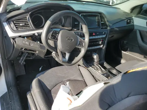 5NPE24AF6KH740006 2019 HYUNDAI SONATA - Image 8