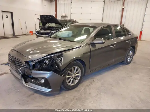 5NPE24AF6KH741463 2019 HYUNDAI SONATA - Image 2