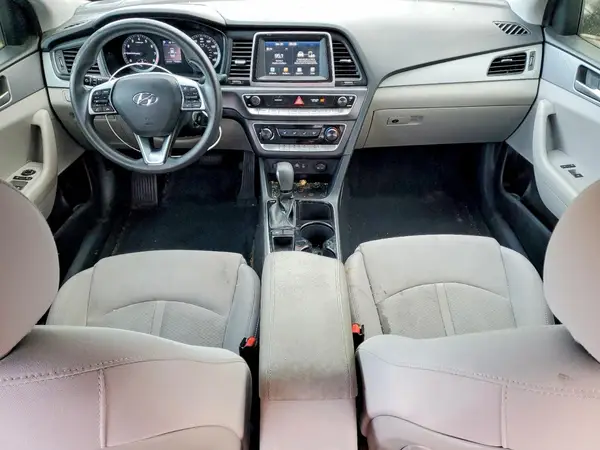 5NPE24AF6KH742984 2019 HYUNDAI SONATA - Image 8