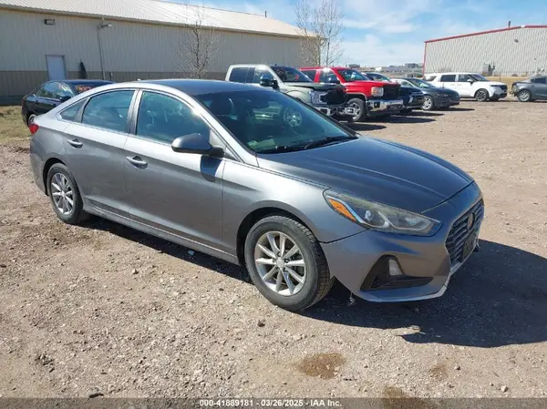 5NPE24AF6KH743102 2019 HYUNDAI SONATA - Image 1
