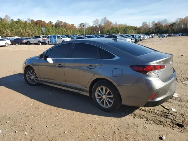 5NPE24AF6KH743715 2019 HYUNDAI SONATA - Image 2