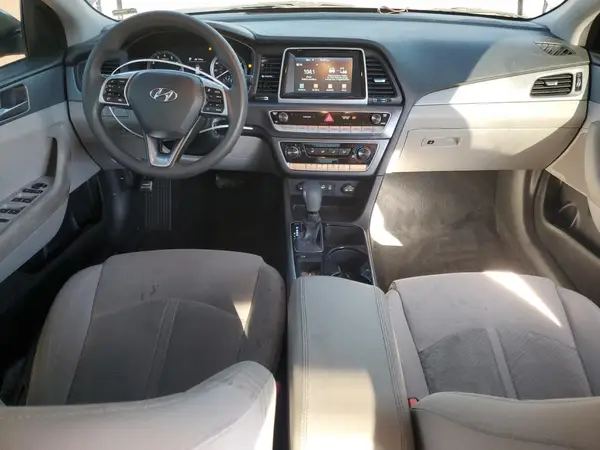 5NPE24AF6KH743715 2019 HYUNDAI SONATA - Image 8